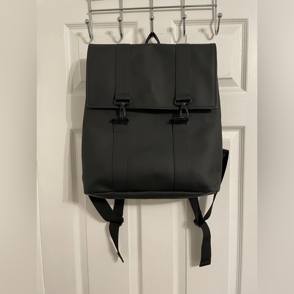 RAIN MSN BAGPACK - Picture 3 of 5